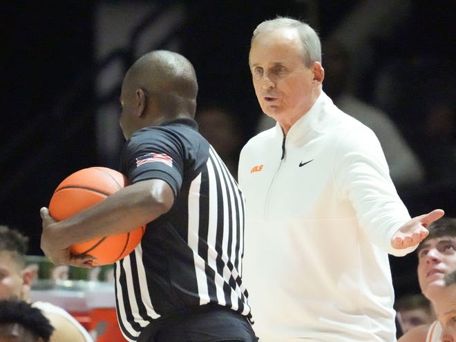 Tennessee basketball coach Rick Barnes talks with an official during a college basketball exhibition game against Indiana on Sunday, October 27, 2024, in Knoxville. Tenn.