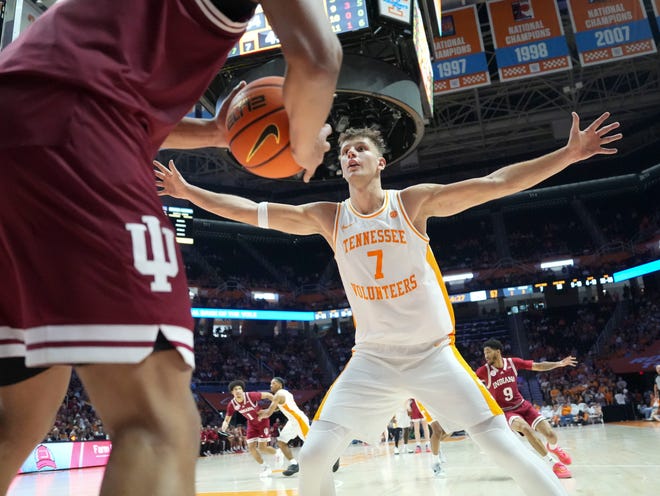 Tennessee forward Igor Miličić Jr. (7) guards Indiana forward Malik Reneau (5) on the inbound pass of a college basketball exhibition game on Sunday, October 27, 2024, in Knoxville. Tenn.