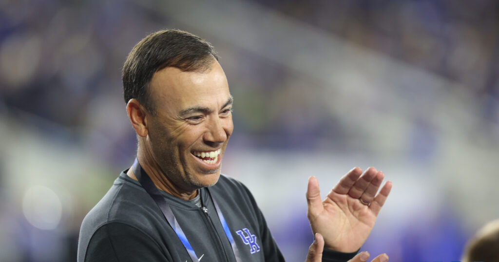 Kentucky baseball coach Nick Mingione during Auburn game - Dr. Michael Huang, Kentucky Sports Radio