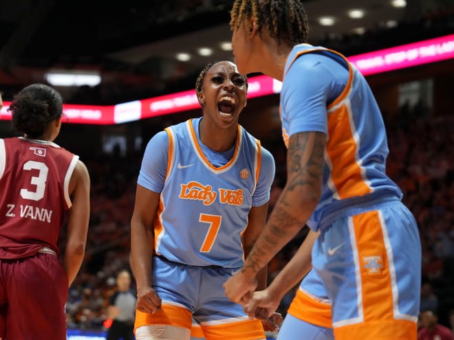 Tennessee's Samara Spencer (7) yells out at Ruby Whitehorn (2) after Whitehorn scored on a foul during the NCAA college basketball game against Oklahoma on Sunday, Jan. 5, 2025 in Knoxville, Tenn.