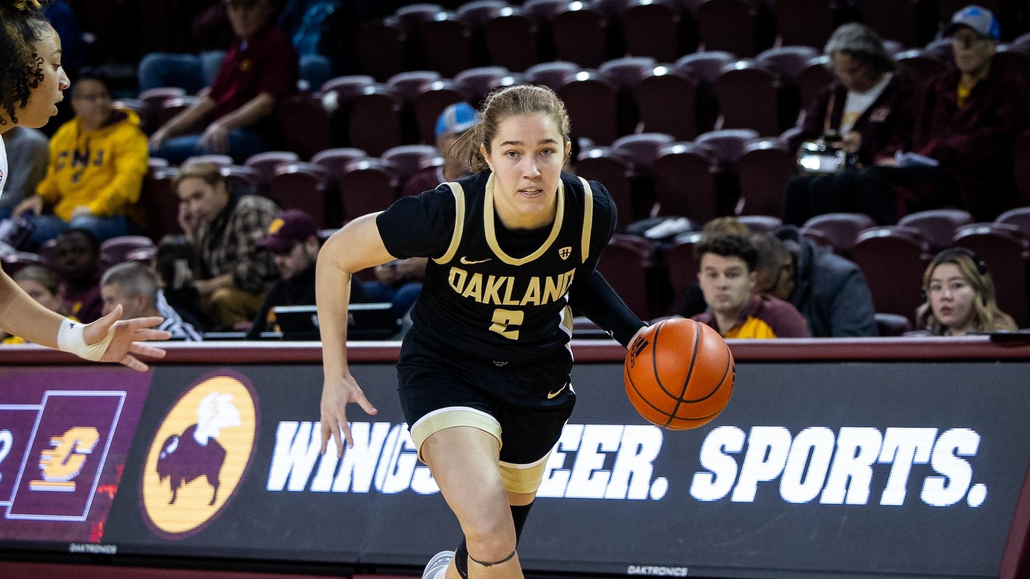 Maddy Skorupski Oakland dribbling