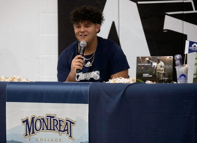 Santa Fe Catholic's Angel Andujar signs with Montreat College.