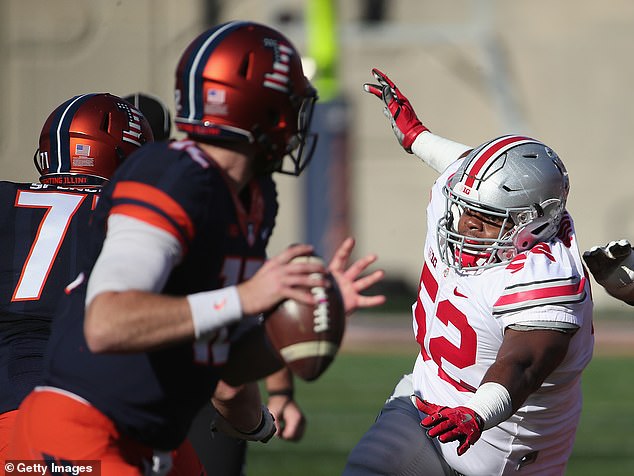 Munger played for three seasons for the Buckeyes, including on the 2014 national title team