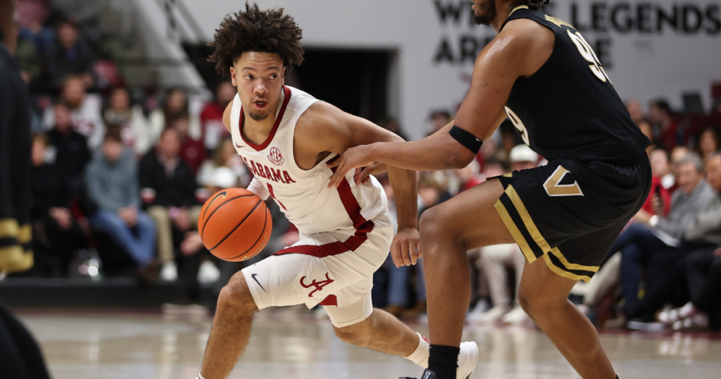 Alabama G Mark Sears vs. Vanderbilt (courtesy UA Athletics)