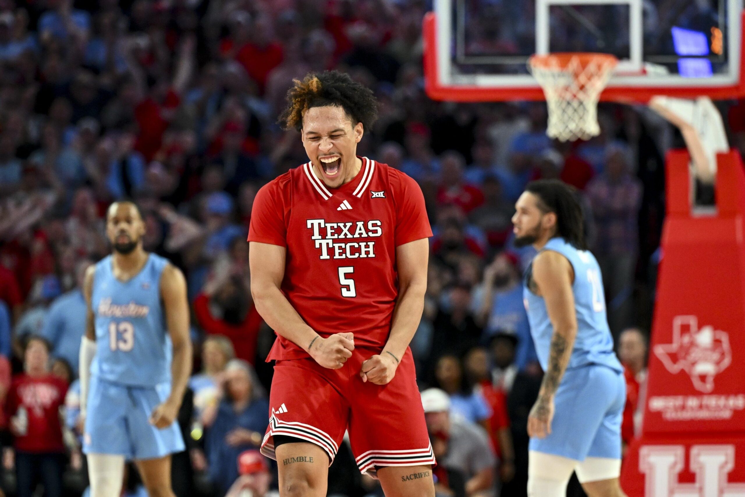 Texas Tech upsets Houston in men's college basketball