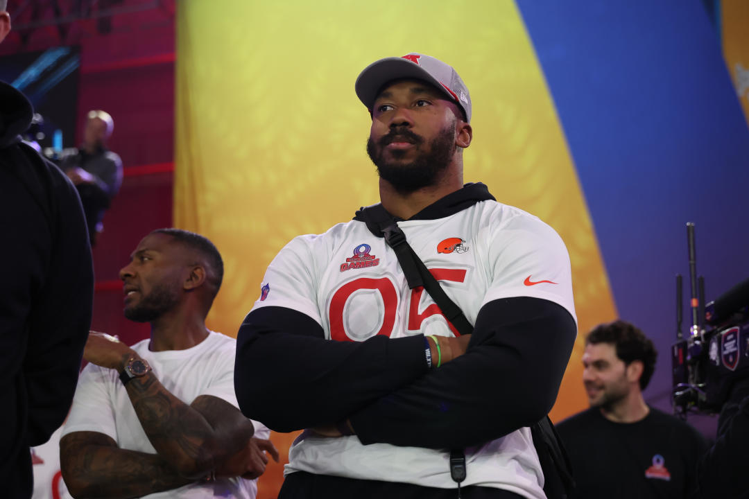 ORLANDO, FL - JANUARY 30: Cleveland Browns Myles Garrett watches teammates warmups during the Pro Bowl Skills Showdown on Thursday, January 30, 2025 at UCF in Orlando, FL.  (Photo by Peter Joneleit/Icon Sportswire via Getty Images)