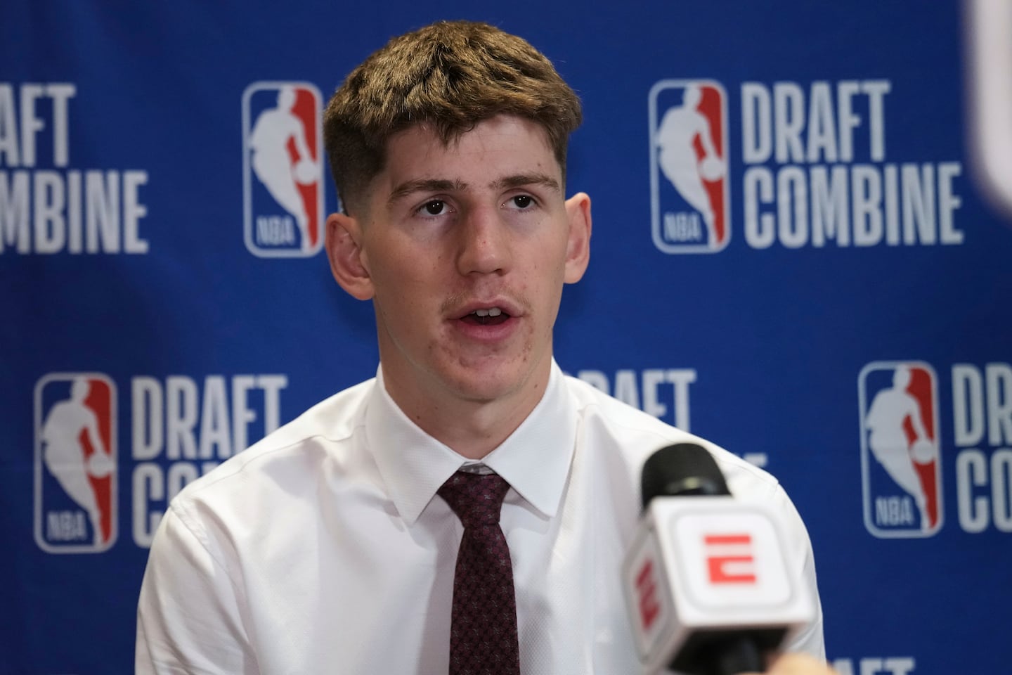 Alex Condon backed out of the NBA Draft and headed back to Florida, where he'll help give the Gators a chance to repeat as national champions.