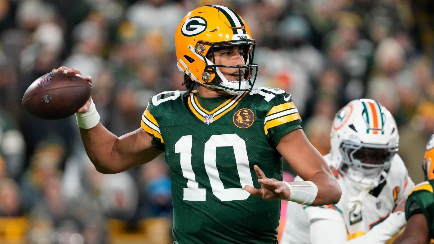Ranking top 10 QB-WR/TE tandems involving rookies: Packers, Bears, surprise NFC South team lead way