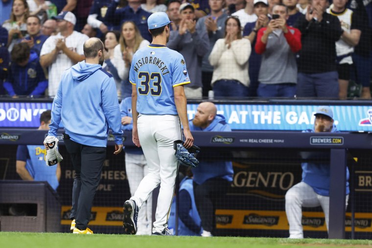 MLB: JUN 12 Cardinals at Brewers