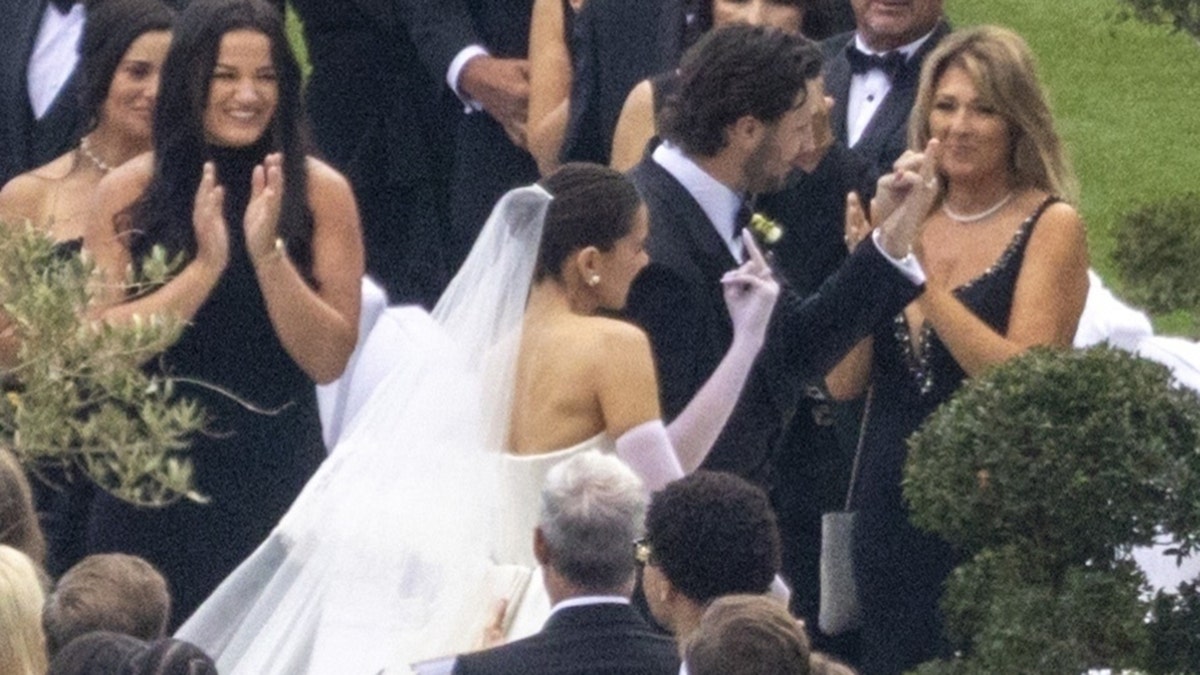 Josh Allen and Hailee Steinfeld get married